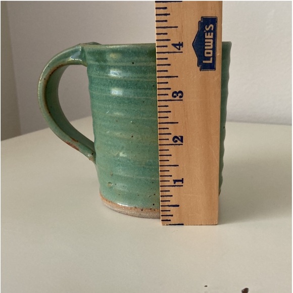 Rustic Handmade Studio Pottery Mug Green
Ombré Ridged design Large coffee cup - Picture 8 of 8